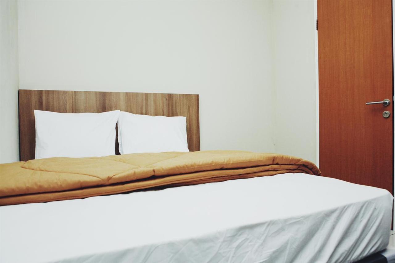 Comfy Homestay Джокьякарта Экстерьер фото