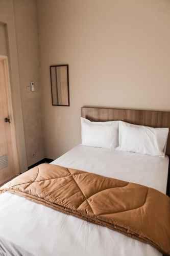 Comfy Homestay Джокьякарта Экстерьер фото