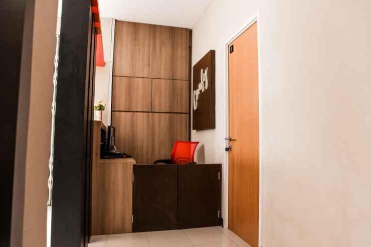 Comfy Homestay Джокьякарта Экстерьер фото